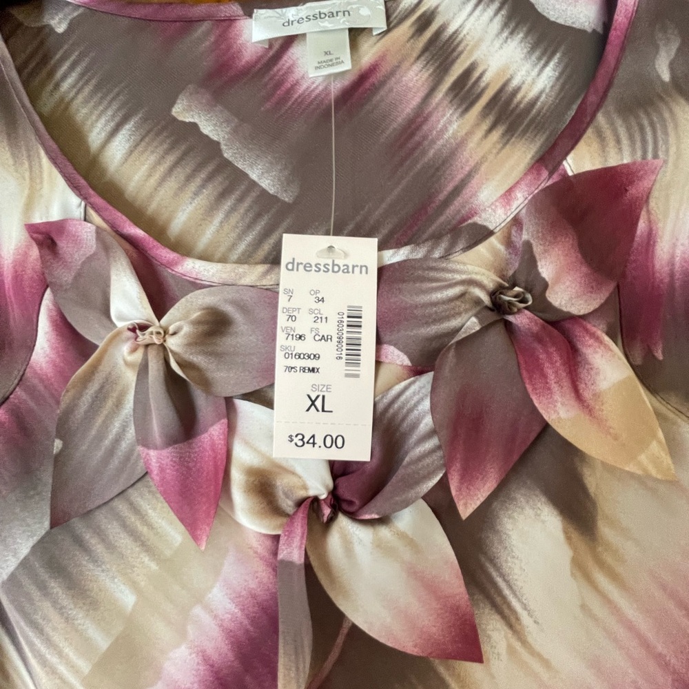 Dress barn blouse size XL SLEEVELESS - Picture 3 of 5